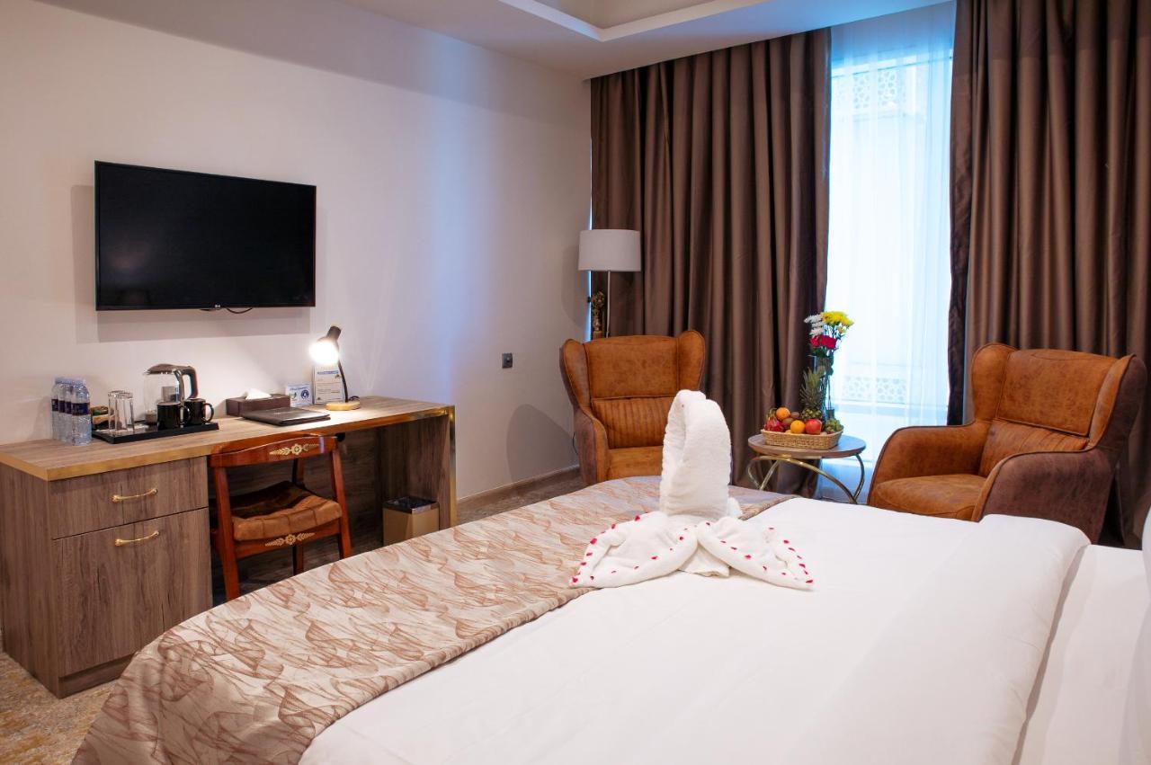 Al Mansour Plaza Hotel 4*