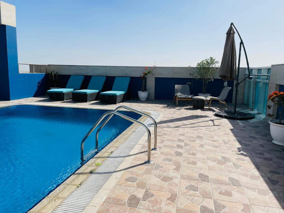 Al Mansour Plaza