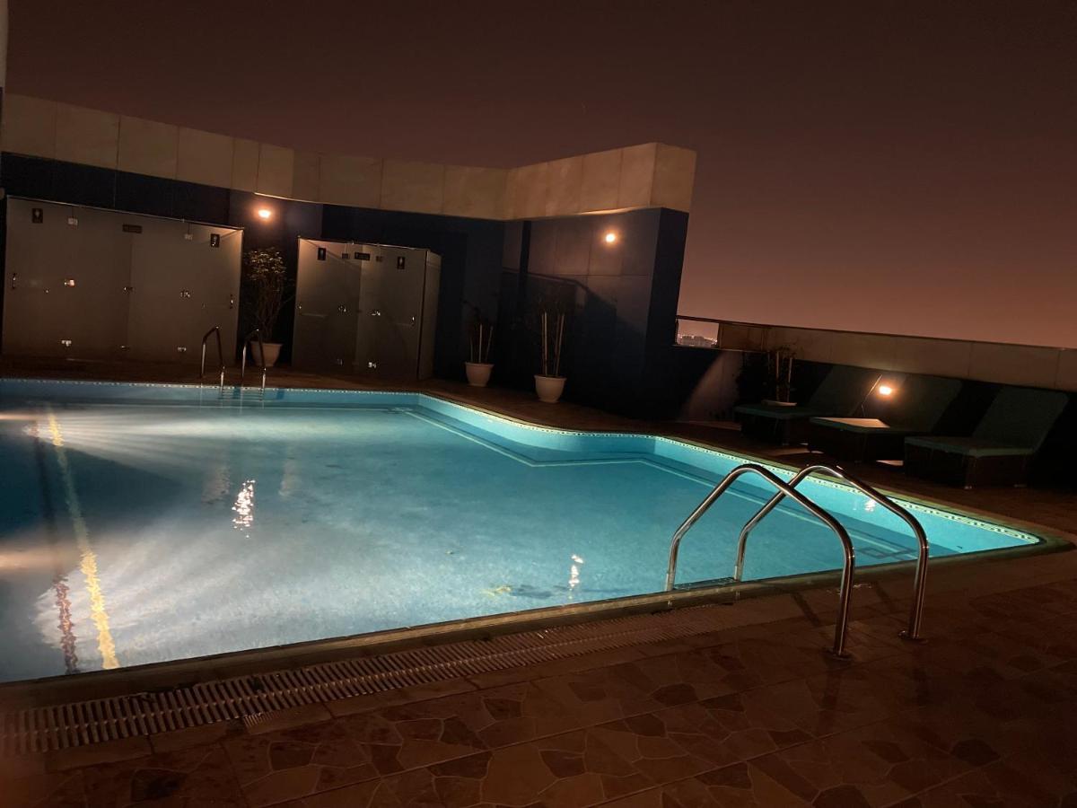 Al Mansour Plaza