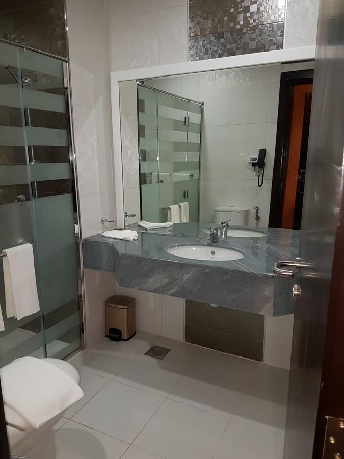 Al Mansour Plaza 4* Doha